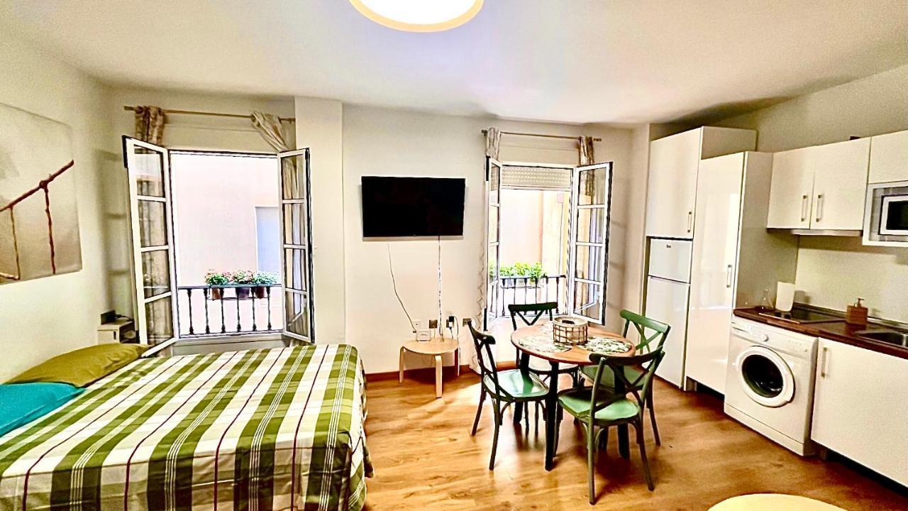 Anas Apartment Centro Historico Malaga Exterior photo
